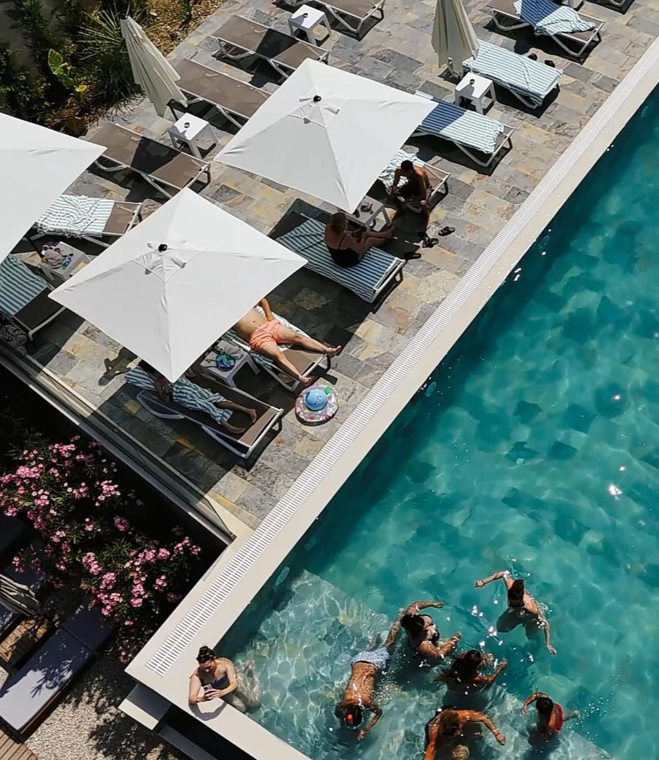 Dukes Albania Hotel Radhimë Екстериор снимка